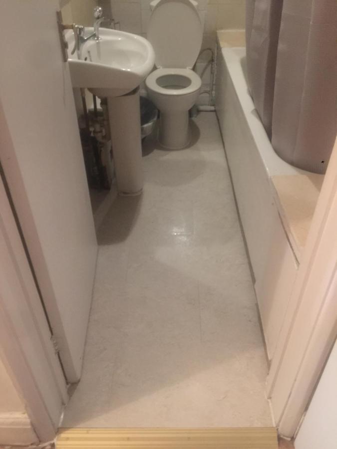 Dach Apartments - Cozy 3 Bed Apartment In Hendon إدجوير المظهر الخارجي الصورة
