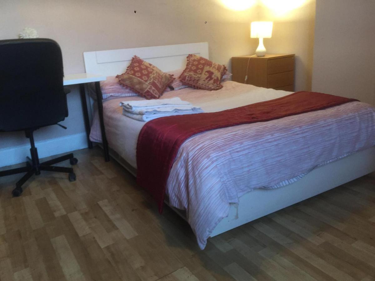 Dach Apartments - Cozy 3 Bed Apartment In Hendon إدجوير المظهر الخارجي الصورة